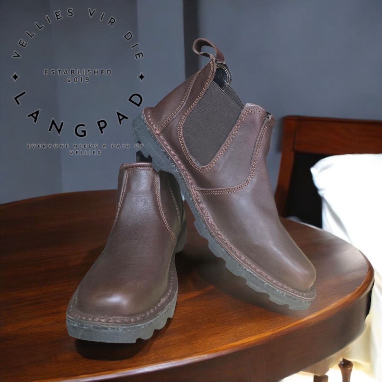 The Chelsea Smooth Leather